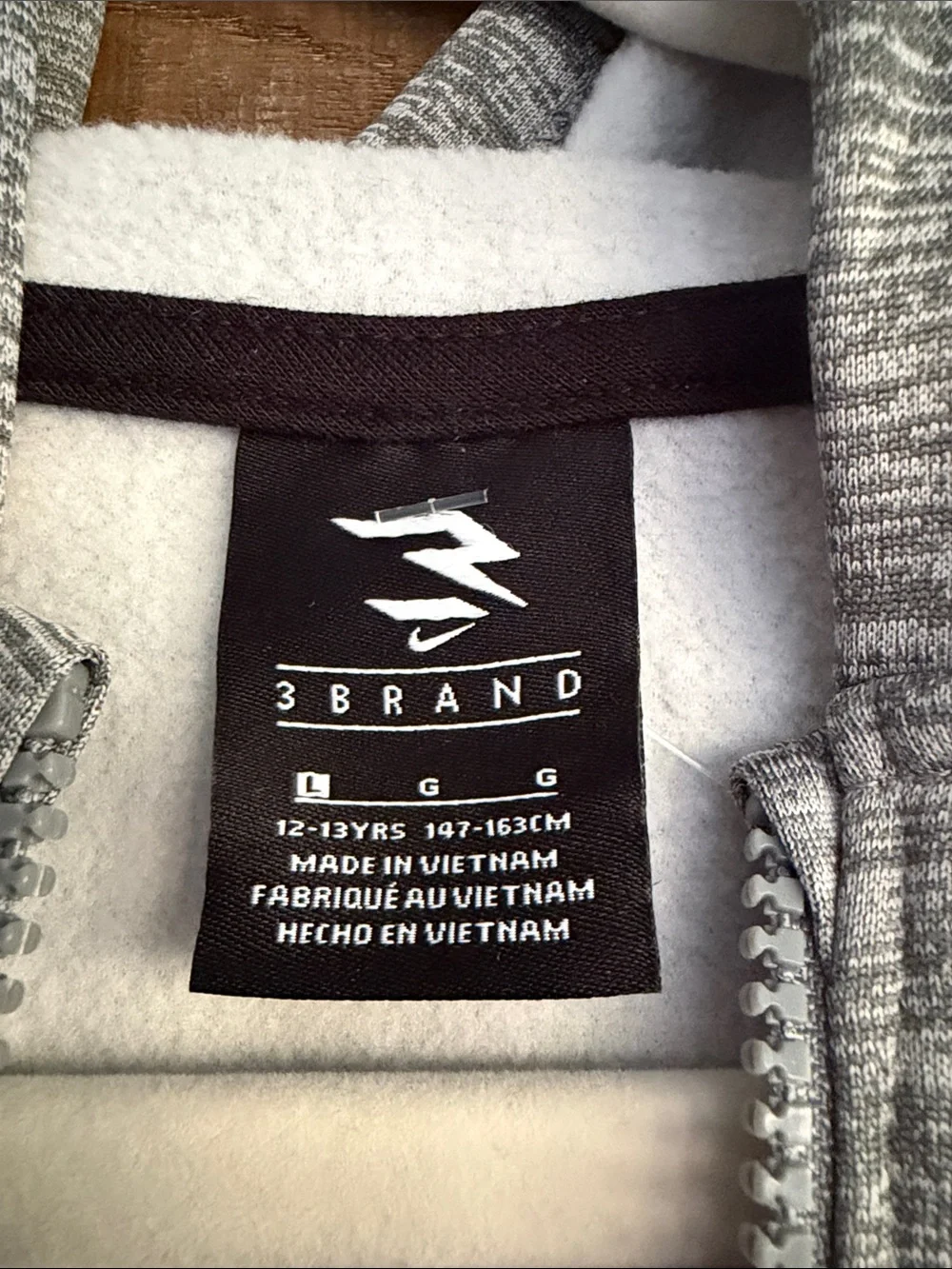 Nike-3 Youth Gray Heather Fleece Jogger Set